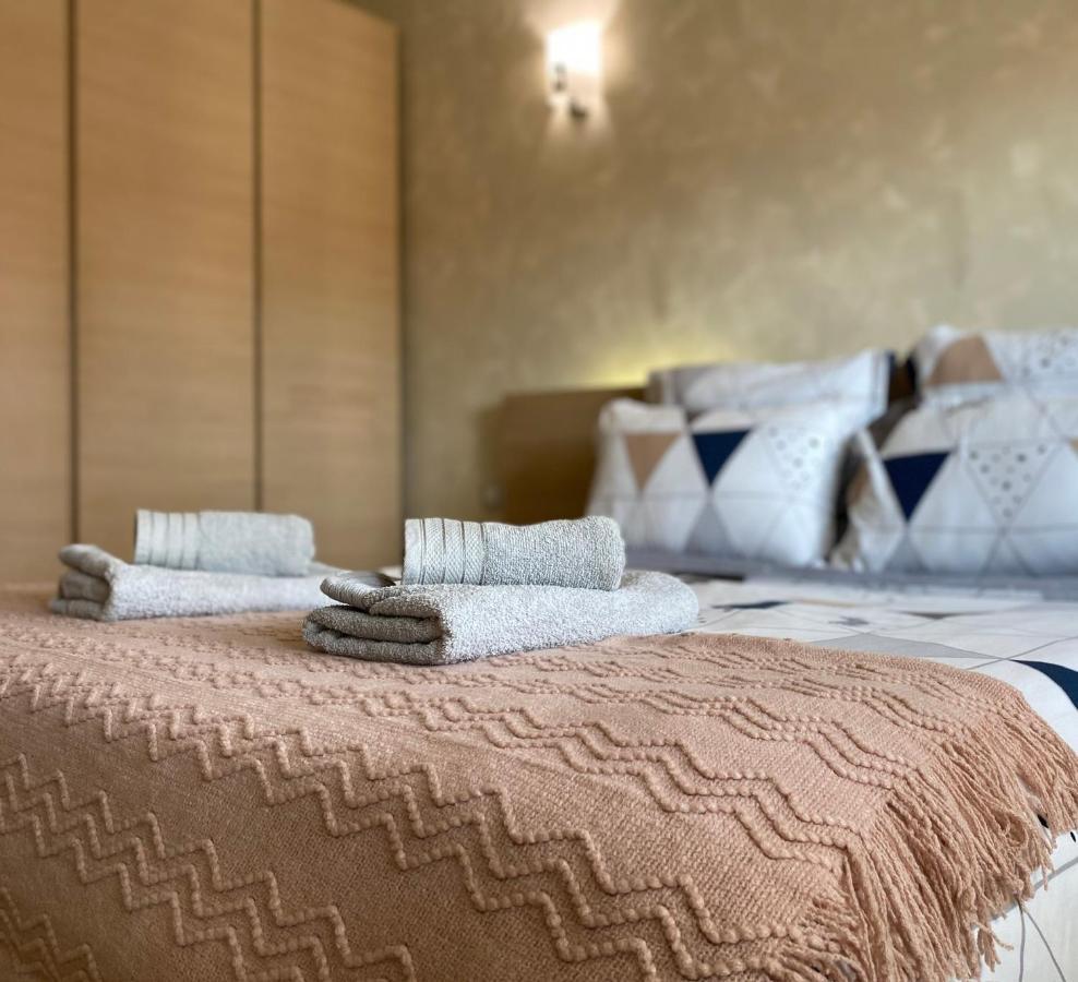 Entire Apartment For 4 Guests In Sofia Esterno foto