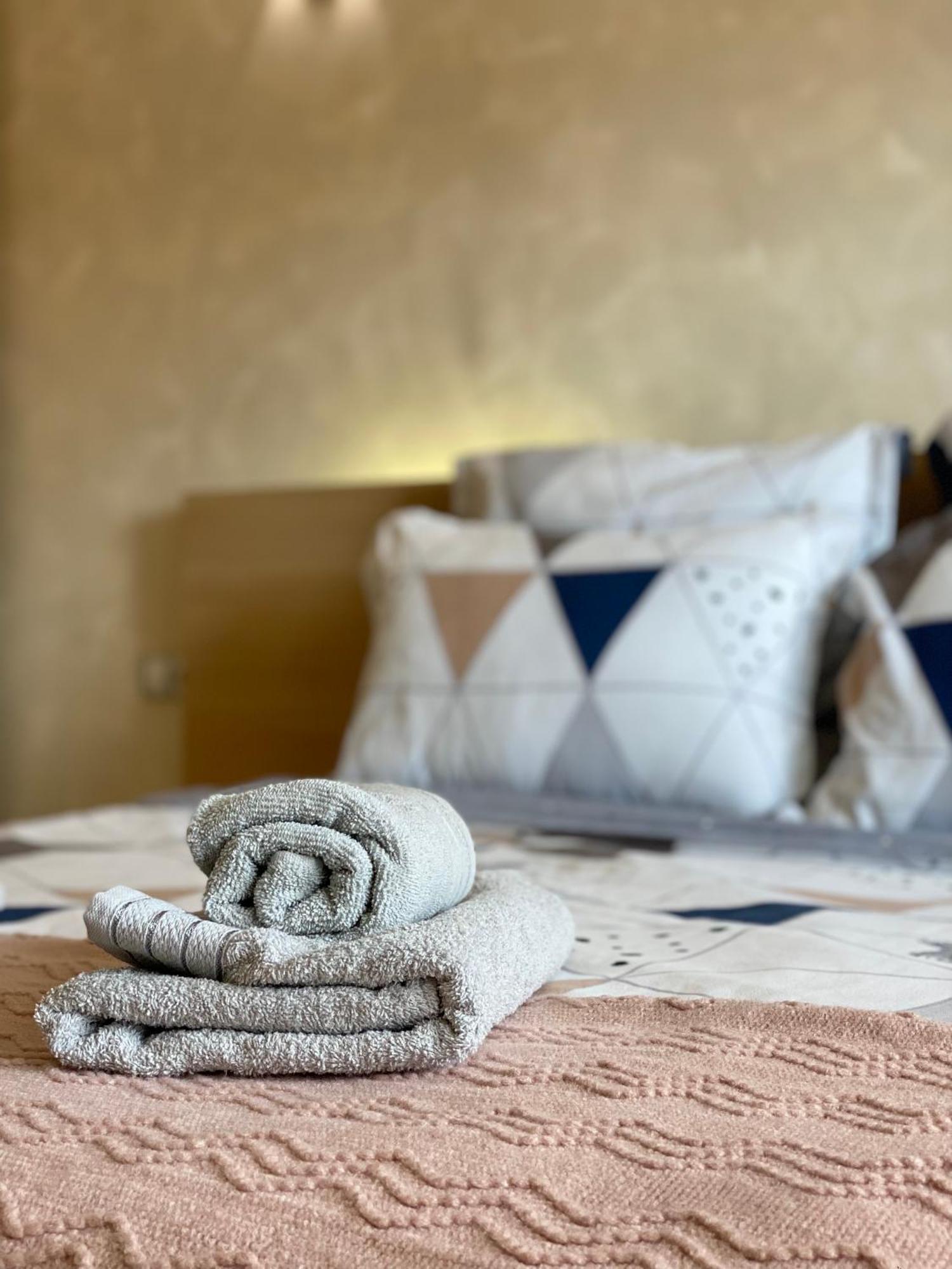 Entire Apartment For 4 Guests In Sofia Esterno foto